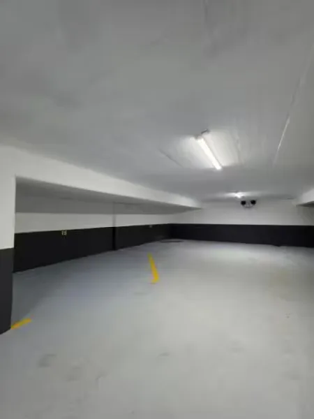 Garaža za goste Central apartmana u Vrnjačkoj Banji