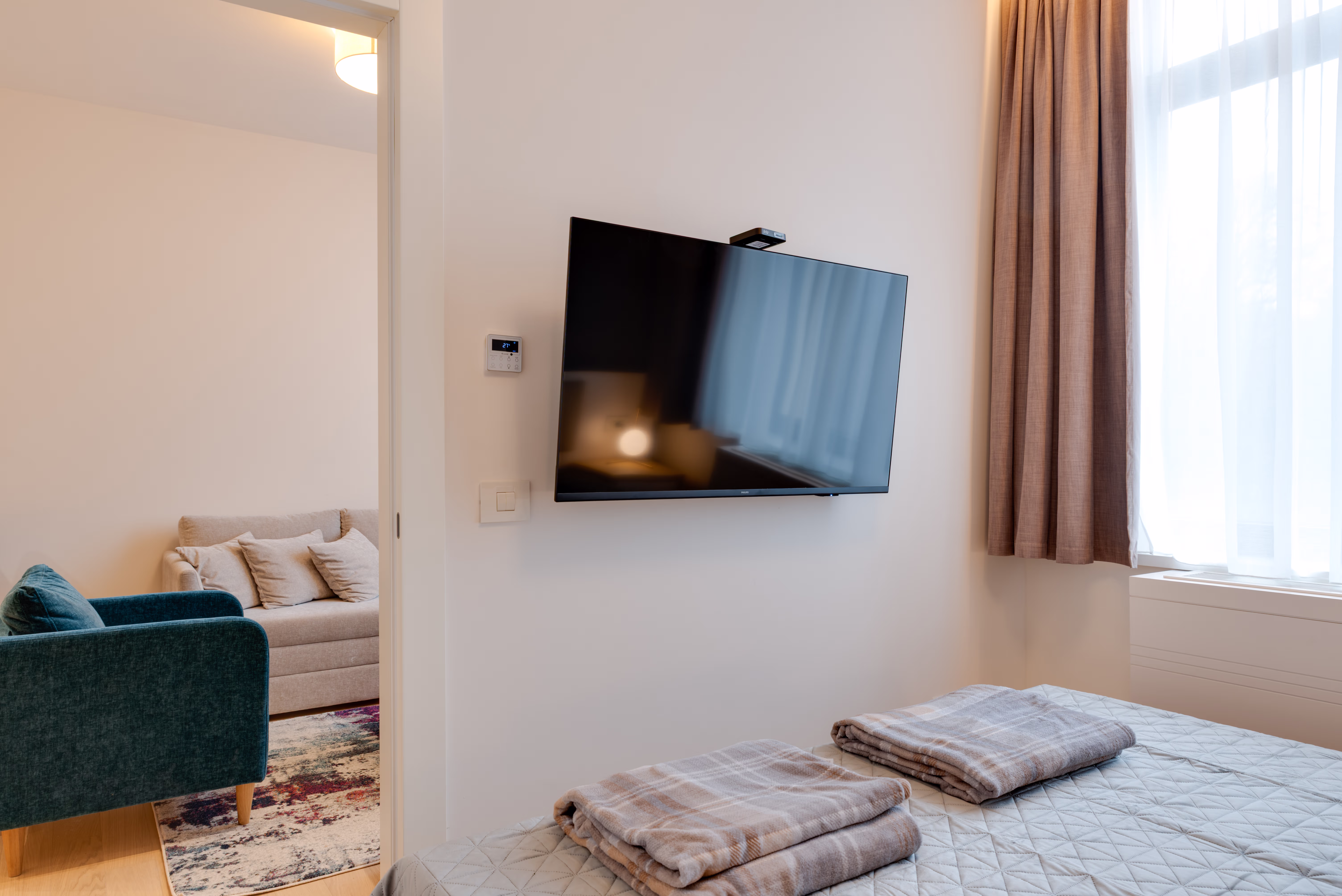 Classic One Bedroom Apartment with King Bed